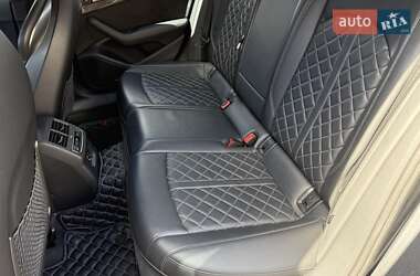 Седан Audi S4 2017 в 