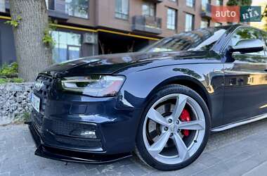 Седан Audi S4 2012 в 