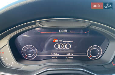 Седан Audi S4 2018 в 