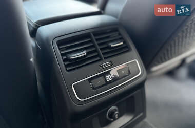 Седан Audi S4 2018 в 