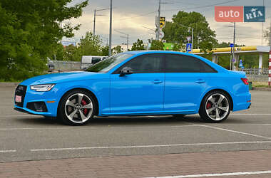 Седан Audi S4 2019 в Києві