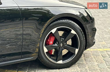 Седан Audi S4 2018 в 