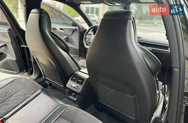 Седан Audi S4 2018 в 