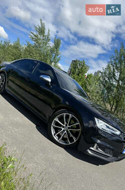 Седан Audi S4 2017 в 
