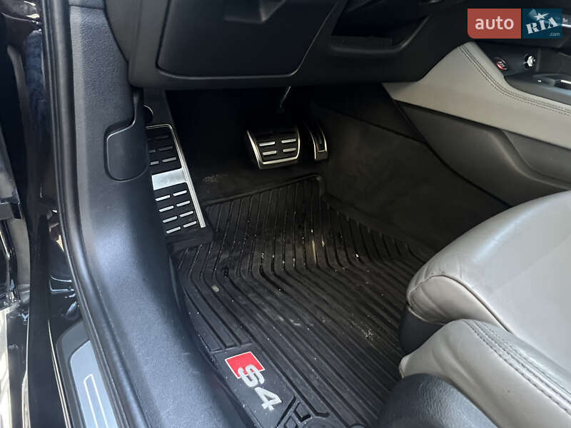 Седан Audi S4 2018 в Запорожье