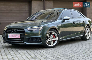 Седан Audi S4 2018 в Ивано-Франковске