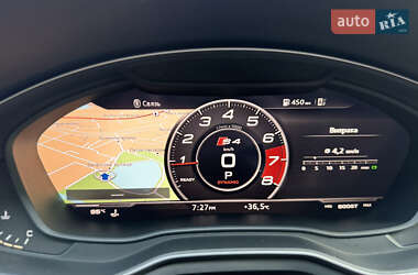 Седан Audi S4 2018 в 