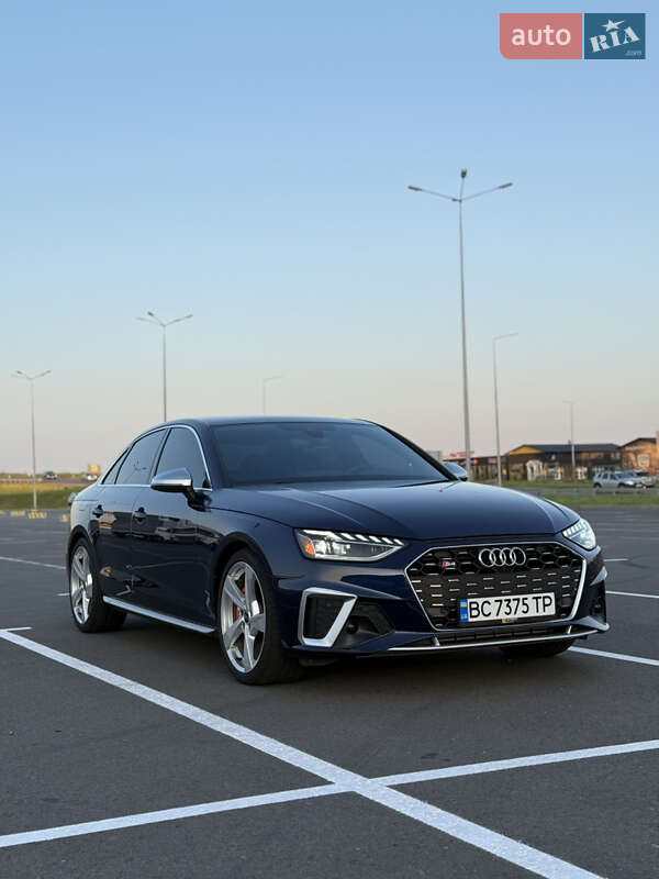 Audi S4 2023