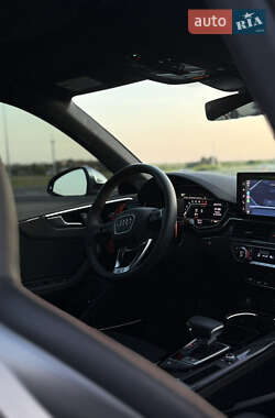 Седан Audi S4 2023 в 