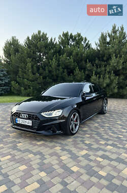 Седан Audi S4 2019 в 