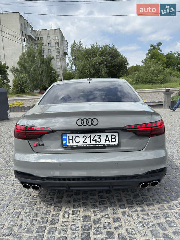Седан Audi S4 2020 в Львове