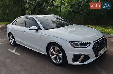 Седан Audi S4 2020 в 