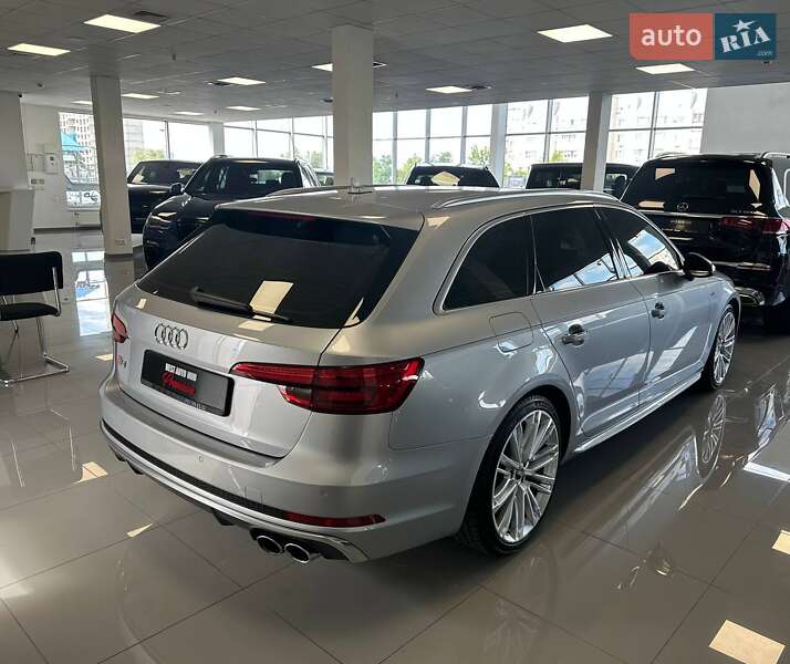 Універсал Audi S4 2017 в Києві