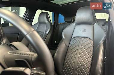 Универсал Audi S4 2017 в 