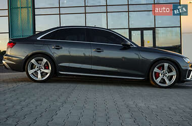 Седан Audi S4 2020 в 