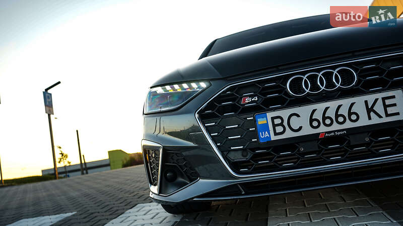 Седан Audi S4 2020 в Львове