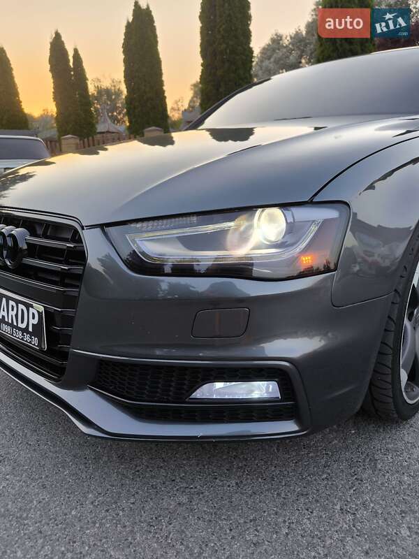 Седан Audi S4 2014 в Дніпрі