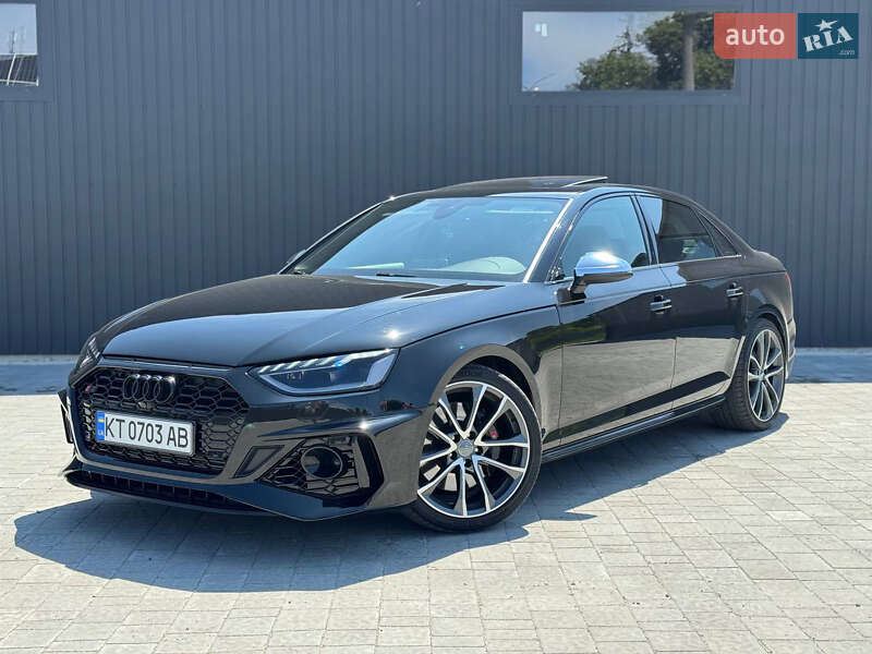 Седан Audi S4 2019 в Коломые