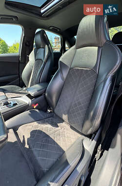 Седан Audi S4 2019 в 