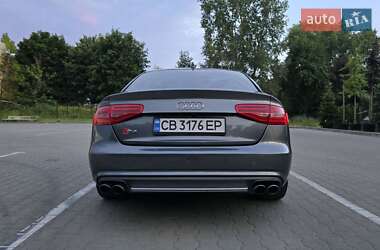Седан Audi S4 2014 в 