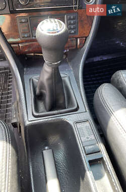 Седан Audi S4 1992 в 