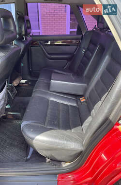 Седан Audi S4 1992 в 