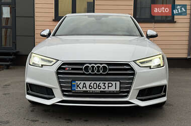 Седан Audi S4 2017 в 