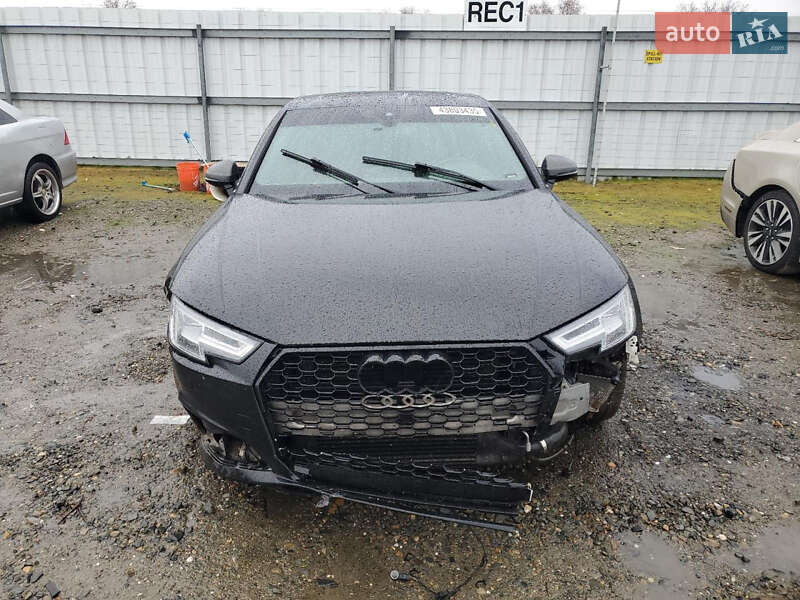 Седан Audi S4 2019 в Одесі