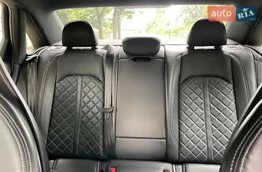 Седан Audi S4 2022 в 