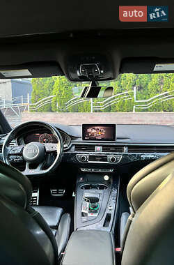 Седан Audi S4 2018 в 