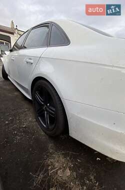 Седан Audi S4 2013 в 