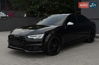 Седан Audi S4 2018 в Києві