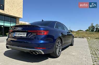 Седан Audi S4 2017 в 