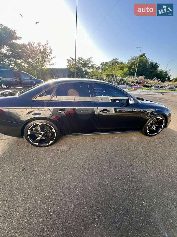Седан Audi S4 2014 в Киеве