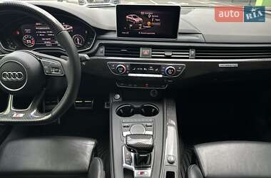 Седан Audi S4 2017 в 