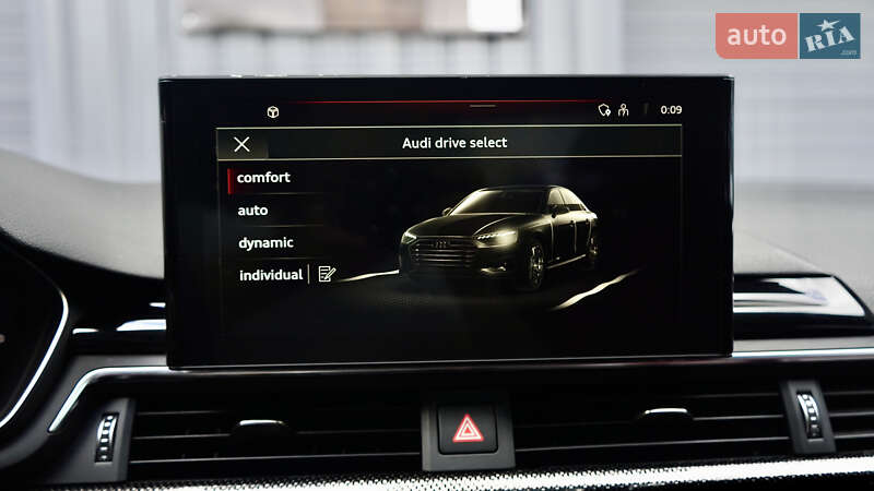 Седан Audi S4 2020 в Львове