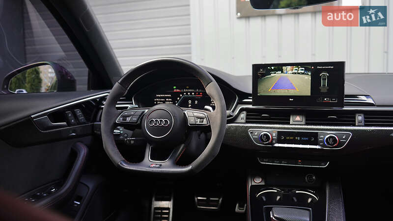 Седан Audi S4 2020 в Львове