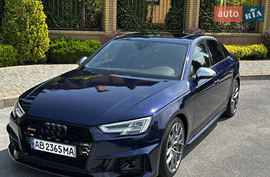Седан Audi S4 2019 в 