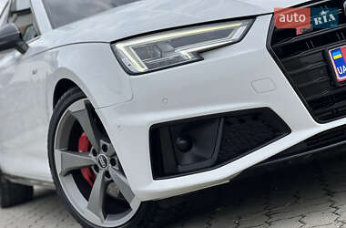 Седан Audi S4 2018 в 