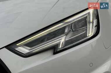 Седан Audi S4 2018 в 