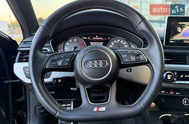Седан Audi S4 2019 в 