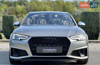 Седан Audi S4 2018 в 