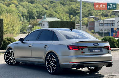 Седан Audi S4 2018 в 