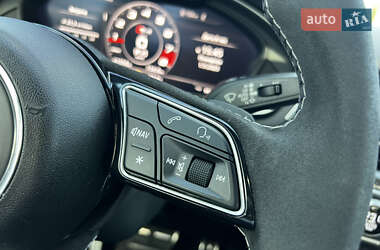 Седан Audi S4 2018 в 