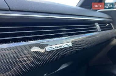 Седан Audi S4 2018 в 