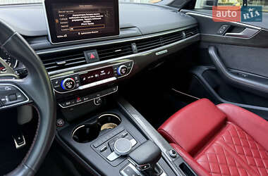 Седан Audi S4 2018 в 