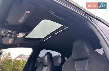 Седан Audi S4 2012 в 