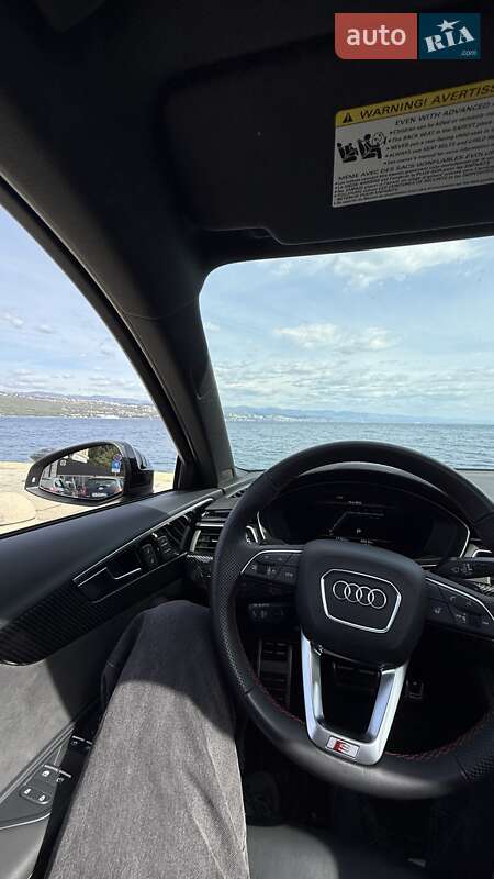 Седан Audi S4 2022 в Киеве