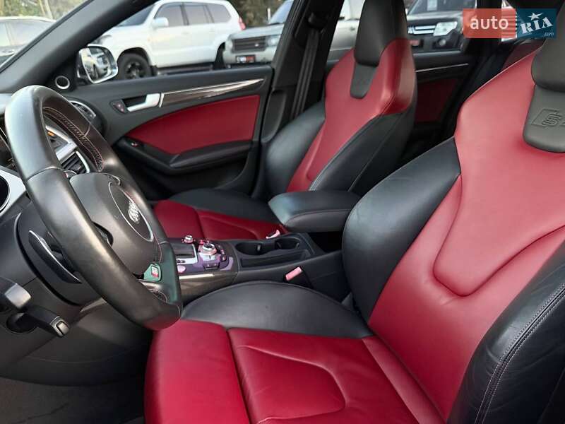 Седан Audi S4 2015 в Харькове