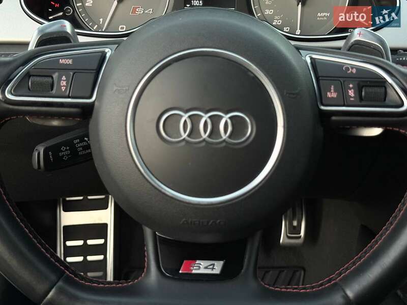 Седан Audi S4 2015 в Харькове